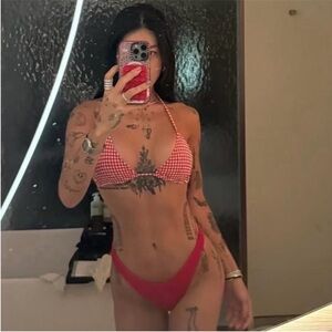 NWT 🌹 Hunza G Kacey Bikini in Red Gingham